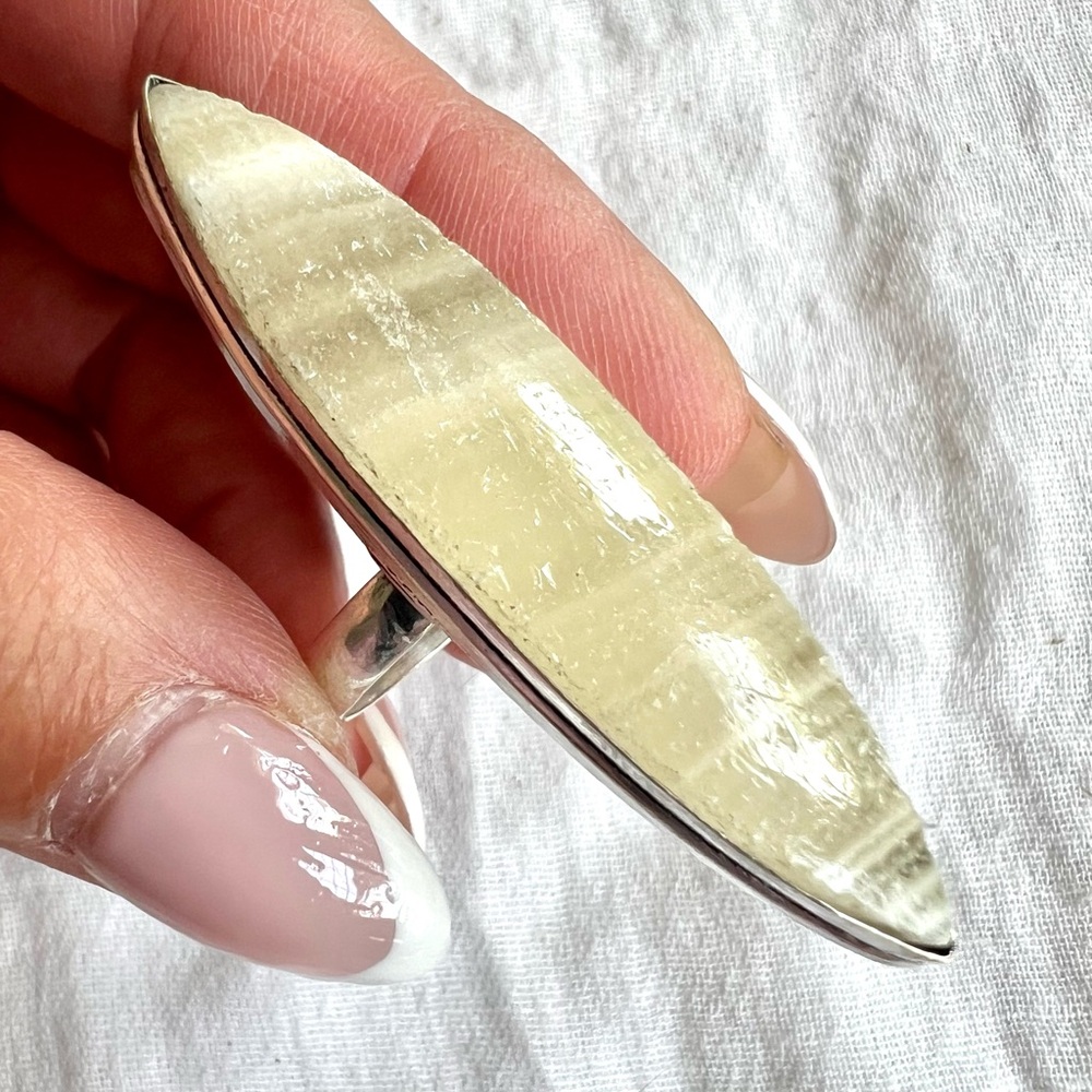 925 Stunning Banded Calcite Long Marquis Ring 8.
